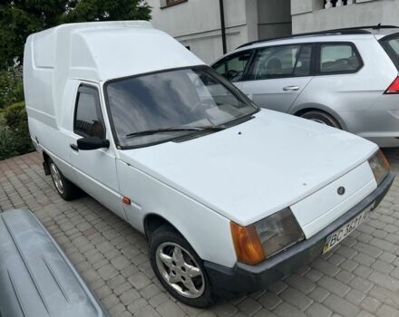 Белый ЗАЗ 1105, объемом двигателя 1.2 л и пробегом 200 тыс. км за 1300 $, фото 3 на Automoto.ua