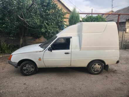 ЗАЗ 1105 2004 у Запоріжжя на Automoto.ua Білий ЗАЗ 1105, об'ємом двигуна 1.2 л та пробігом 198 тис. км за 721 $, фото 1 на Automoto.ua