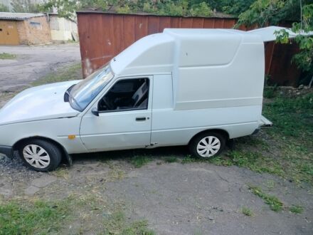 ЗАЗ 1105 1994 в Харькове на Automoto.ua Красный ЗАЗ 1105, объемом двигателя 1.1 л и пробегом 200 тыс. км за 800 $, фото 1 на Automoto.ua