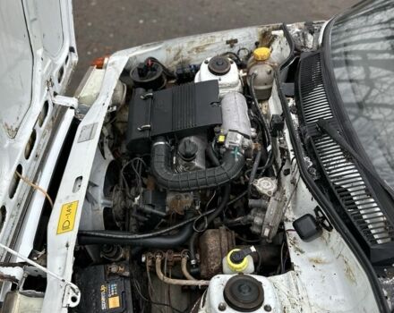 Білий ЗАЗ 110557, об'ємом двигуна 1.2 л та пробігом 100 тис. км за 1000 $, фото 8 на Automoto.ua