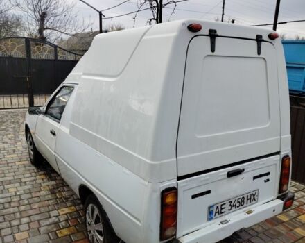 Белый ЗАЗ 110557, объемом двигателя 1.2 л и пробегом 166 тыс. км за 1100 $, фото 1 на Automoto.ua