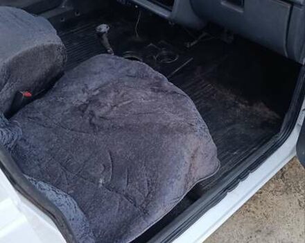 Белый ЗАЗ 110558, объемом двигателя 1.3 л и пробегом 360 тыс. км за 1500 $, фото 3 на Automoto.ua