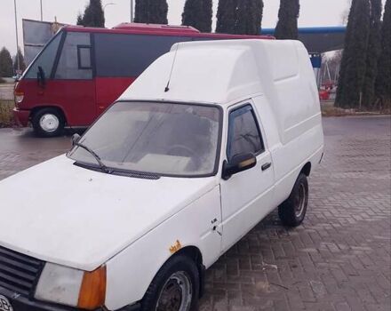 Білий ЗАЗ 110558, об'ємом двигуна 1.3 л та пробігом 300 тис. км за 670 $, фото 2 на Automoto.ua