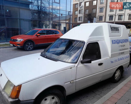 Белый ЗАЗ 110558, объемом двигателя 1.2 л и пробегом 212 тыс. км за 1150 $, фото 2 на Automoto.ua