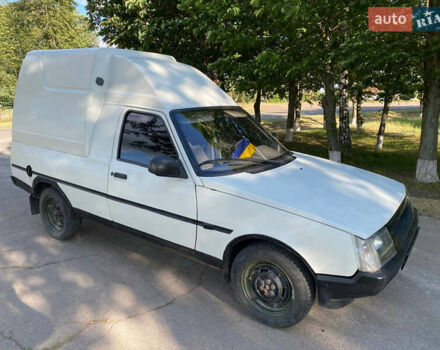 Белый ЗАЗ 110558, объемом двигателя 1.2 л и пробегом 130 тыс. км за 1600 $, фото 2 на Automoto.ua