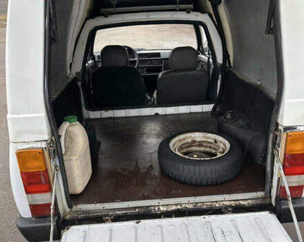 Білий ЗАЗ 110558, об'ємом двигуна 1.3 л та пробігом 100 тис. км за 1000 $, фото 12 на Automoto.ua