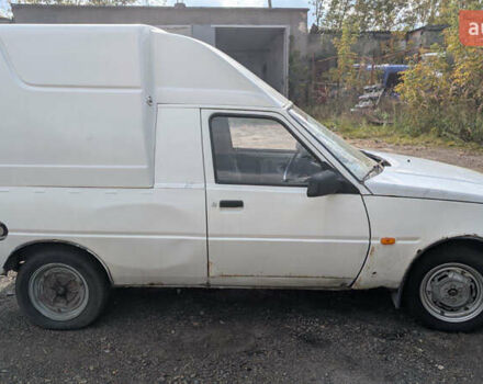 Білий ЗАЗ 110558, об'ємом двигуна 1.2 л та пробігом 85 тис. км за 300 $, фото 2 на Automoto.ua