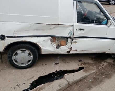 Белый ЗАЗ 110558, объемом двигателя 1.3 л и пробегом 149 тыс. км за 499 $, фото 3 на Automoto.ua