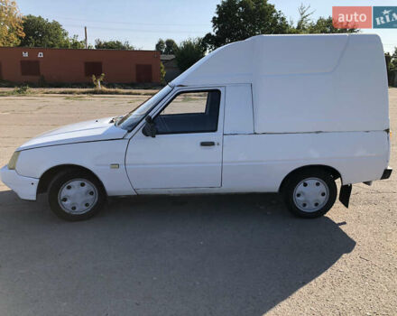 Белый ЗАЗ 110558, объемом двигателя 1.3 л и пробегом 144 тыс. км за 1600 $, фото 4 на Automoto.ua