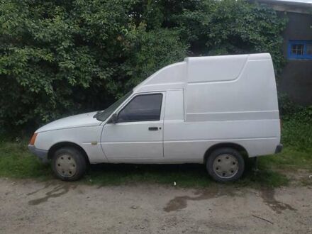 ЗАЗ 110558 2005 у Старокостянтинів на Automoto.ua Білий ЗАЗ 110558, об'ємом двигуна 12 л та пробігом 230 тис. км за 1000 $, фото 1 на Automoto.ua