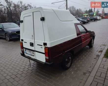 Красный ЗАЗ 110558, объемом двигателя 1.2 л и пробегом 297 тыс. км за 445 $, фото 2 на Automoto.ua