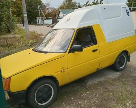 Жовтий ЗАЗ 110558, об'ємом двигуна 1.2 л та пробігом 270 тис. км за 950 $, фото 2 на Automoto.ua