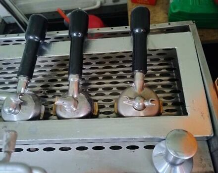 Синий ЗАЗ 110558, объемом двигателя 1.1 л и пробегом 423 тыс. км за 2500 $, фото 6 на Automoto.ua