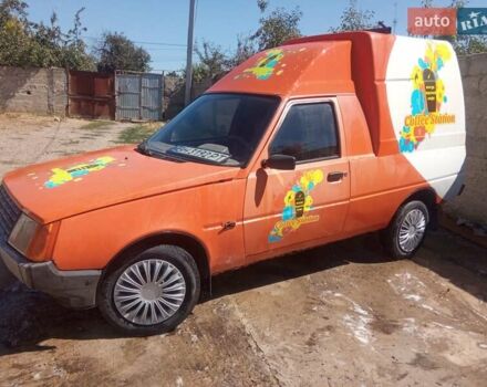 Оранжевый ЗАЗ 110558, объемом двигателя 1.3 л и пробегом 200 тыс. км за 850 $, фото 1 на Automoto.ua