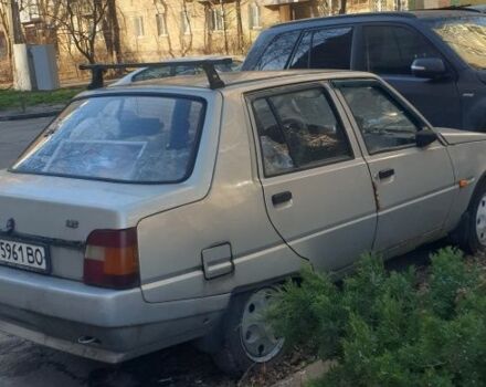 Серый ЗАЗ 1125, объемом двигателя 0 л и пробегом 50 тыс. км за 592 $, фото 2 на Automoto.ua