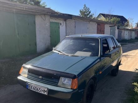 ЗАЗ 1125 2004 в Нетешине на Automoto.ua Зеленый ЗАЗ 1125, объемом двигателя 1.3 л и пробегом 143 тыс. км за 650 $, фото 1 на Automoto.ua