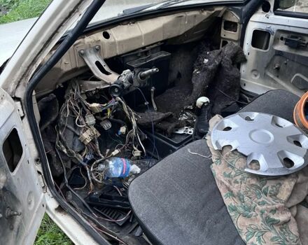 Бежевый ЗАЗ 1140, объемом двигателя 0.9 л и пробегом 999 тыс. км за 239 $, фото 4 на Automoto.ua