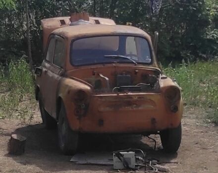 Желтый ЗАЗ 965, объемом двигателя 1 л и пробегом 2 тыс. км за 473 $, фото 1 на Automoto.ua