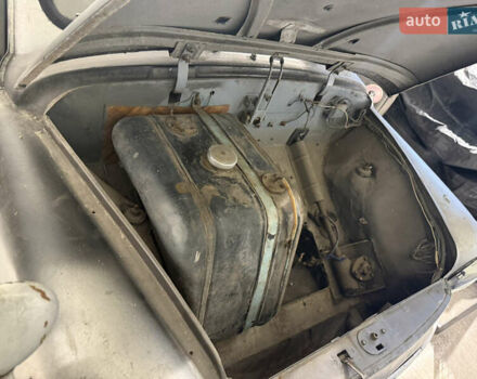 Серый ЗАЗ 965, объемом двигателя 0.8 л и пробегом 70 тыс. км за 800 $, фото 7 на Automoto.ua