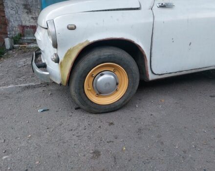 Сірий ЗАЗ 965, об'ємом двигуна 1.1 л та пробігом 38 тис. км за 1200 $, фото 4 на Automoto.ua