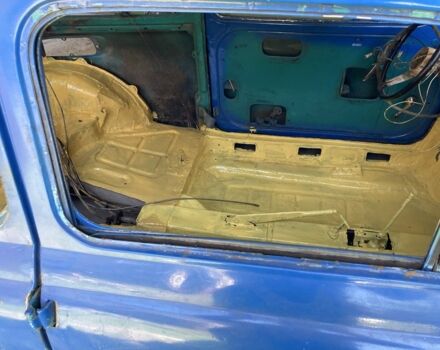 Синий ЗАЗ 965, объемом двигателя 0.9 л и пробегом 25 тыс. км за 827 $, фото 3 на Automoto.ua