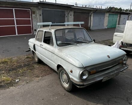 Белый ЗАЗ 966, объемом двигателя 0.9 л и пробегом 100 тыс. км за 500 $, фото 3 на Automoto.ua