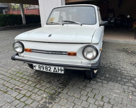 Білий ЗАЗ 968, об'ємом двигуна 1.1 л та пробігом 1000 тис. км за 4800 $, фото 1 на Automoto.ua