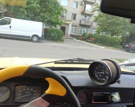 Желтый ЗАЗ 968, объемом двигателя 1.2 л и пробегом 40 тыс. км за 750 $, фото 6 на Automoto.ua