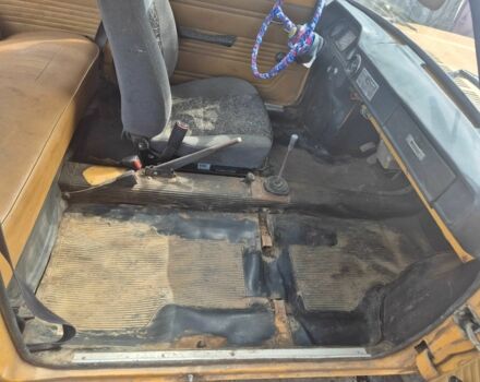 Желтый ЗАЗ 968, объемом двигателя 1.2 л и пробегом 45 тыс. км за 97 $, фото 7 на Automoto.ua