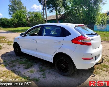 ЗАЗ Форза 2013 в Корюковке на Automoto.ua Белый ЗАЗ Форза, объемом двигателя 1.5 л и пробегом 179 тыс. км за 2500 $, фото 5 на Automoto.ua