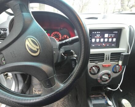 Белый ЗАЗ Форза, объемом двигателя 1.5 л и пробегом 130 тыс. км за 2600 $, фото 6 на Automoto.ua