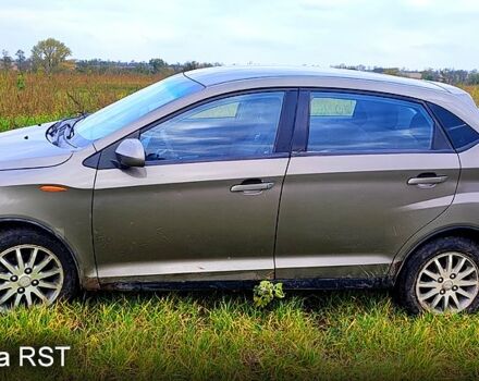 ЗАЗ Форза 2012 у Александрие на Automoto.ua Бежевий ЗАЗ Форза, об'ємом двигуна 1.5 л та пробігом 124 тис. км за 2100 $, фото 3 на Automoto.ua