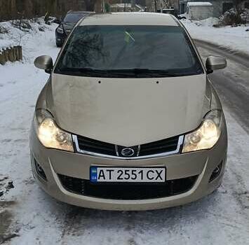 Бежевый ЗАЗ Форза, объемом двигателя 1.5 л и пробегом 119 тыс. км за 2750 $, фото 1 на Automoto.ua