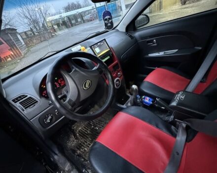 Черный ЗАЗ Форза, объемом двигателя 1.5 л и пробегом 200 тыс. км за 1400 $, фото 4 на Automoto.ua