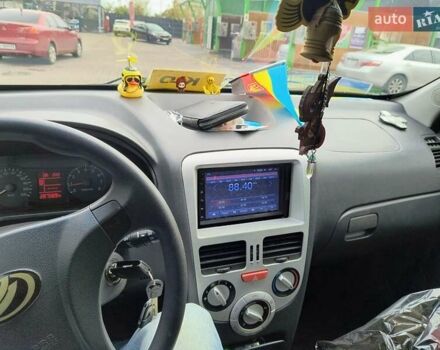 ЗАЗ Форза 2011 у Броварах на Automoto.ua Червоний ЗАЗ Форза, об'ємом двигуна 1.5 л та пробігом 287 тис. км за 2250 $, фото 5 на Automoto.ua