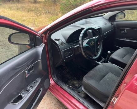 Красный ЗАЗ Форза, объемом двигателя 1.5 л и пробегом 175 тыс. км за 3200 $, фото 11 на Automoto.ua