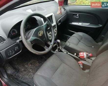 Красный ЗАЗ Форза, объемом двигателя 1.5 л и пробегом 150 тыс. км за 1750 $, фото 7 на Automoto.ua