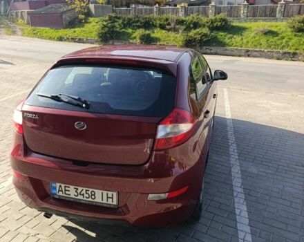 Красный ЗАЗ Форза, объемом двигателя 1.5 л и пробегом 60 тыс. км за 4000 $, фото 2 на Automoto.ua