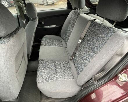 Красный ЗАЗ Форза, объемом двигателя 1.5 л и пробегом 181 тыс. км за 1700 $, фото 5 на Automoto.ua