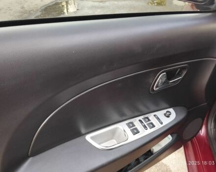 Красный ЗАЗ Форза, объемом двигателя 1.5 л и пробегом 181 тыс. км за 2099 $, фото 4 на Automoto.ua