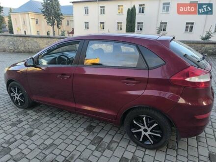 ЗАЗ Форза 2015 у Кременце на Automoto.ua Червоний ЗАЗ Форза, об'ємом двигуна 1.5 л та пробігом 59 тис. км за 3850 $, фото 1 на Automoto.ua