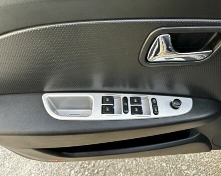 Серый ЗАЗ Форза, объемом двигателя 1.5 л и пробегом 67 тыс. км за 1700 $, фото 4 на Automoto.ua