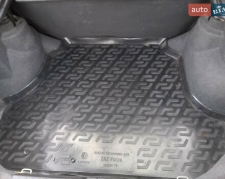 Серый ЗАЗ Форза, объемом двигателя 1.5 л и пробегом 20 тыс. км за 4200 $, фото 20 на Automoto.ua