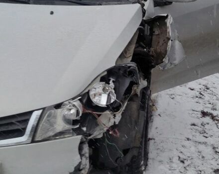 Сірий ЗАЗ Форза, об'ємом двигуна 1.5 л та пробігом 147 тис. км за 2013 $, фото 6 на Automoto.ua