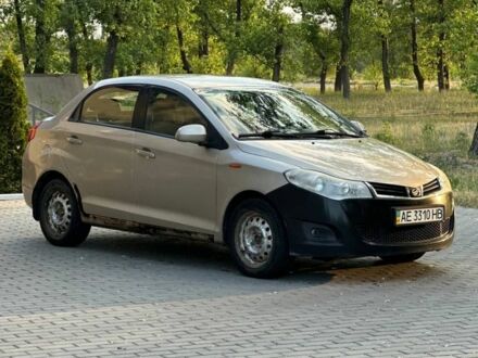 Серый ЗАЗ Форза, объемом двигателя 1.5 л и пробегом 65 тыс. км за 2450 $, фото 1 на Automoto.ua