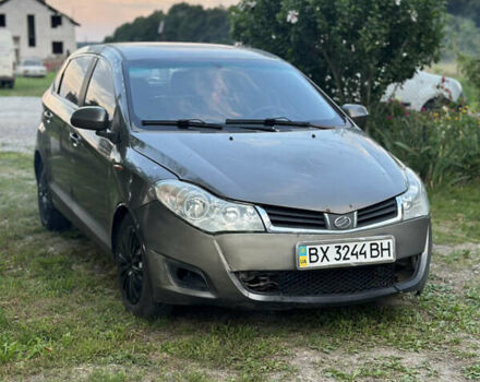 Зеленый ЗАЗ Форза, объемом двигателя 1.5 л и пробегом 150 тыс. км за 1499 $, фото 1 на Automoto.ua