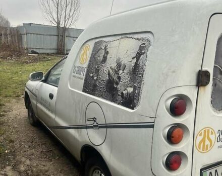 Белый ЗАЗ Lanos Cargo, объемом двигателя 1.5 л и пробегом 158 тыс. км за 2000 $, фото 4 на Automoto.ua