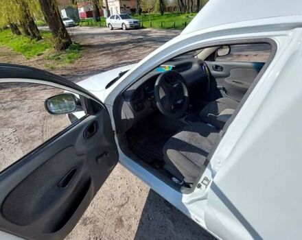 Белый ЗАЗ Lanos Cargo, объемом двигателя 1.5 л и пробегом 280 тыс. км за 2000 $, фото 4 на Automoto.ua