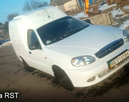Білий ЗАЗ Ланос Пікап, об'ємом двигуна 1.5 л та пробігом 125 тис. км за 2000 $, фото 1 на Automoto.ua