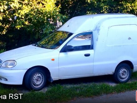 Белый ЗАЗ Ланос Пикап, объемом двигателя 1.5 л и пробегом 280 тыс. км за 1400 $, фото 1 на Automoto.ua